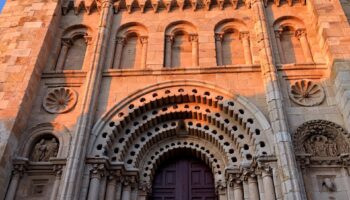 La Puerta del Obispo de la Catedral de Zamora