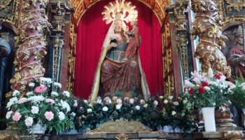 Fuentesaúco y la Virgen de la Antigua.